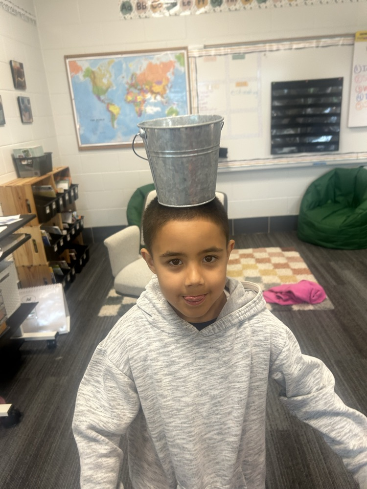 balancing pail
