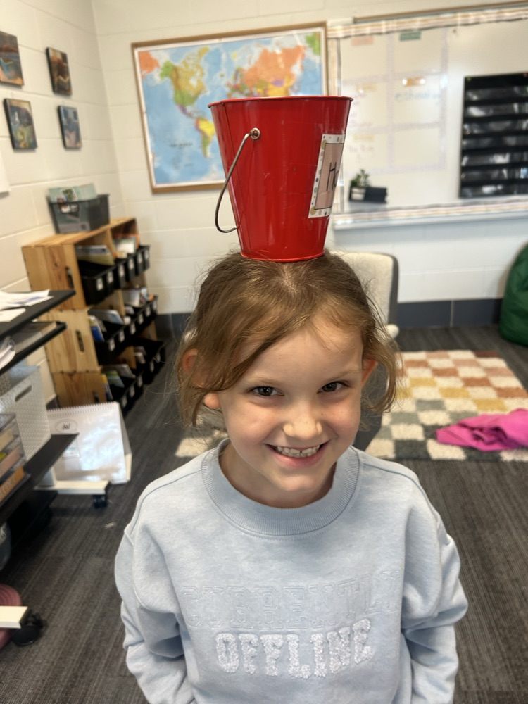 balancing pail