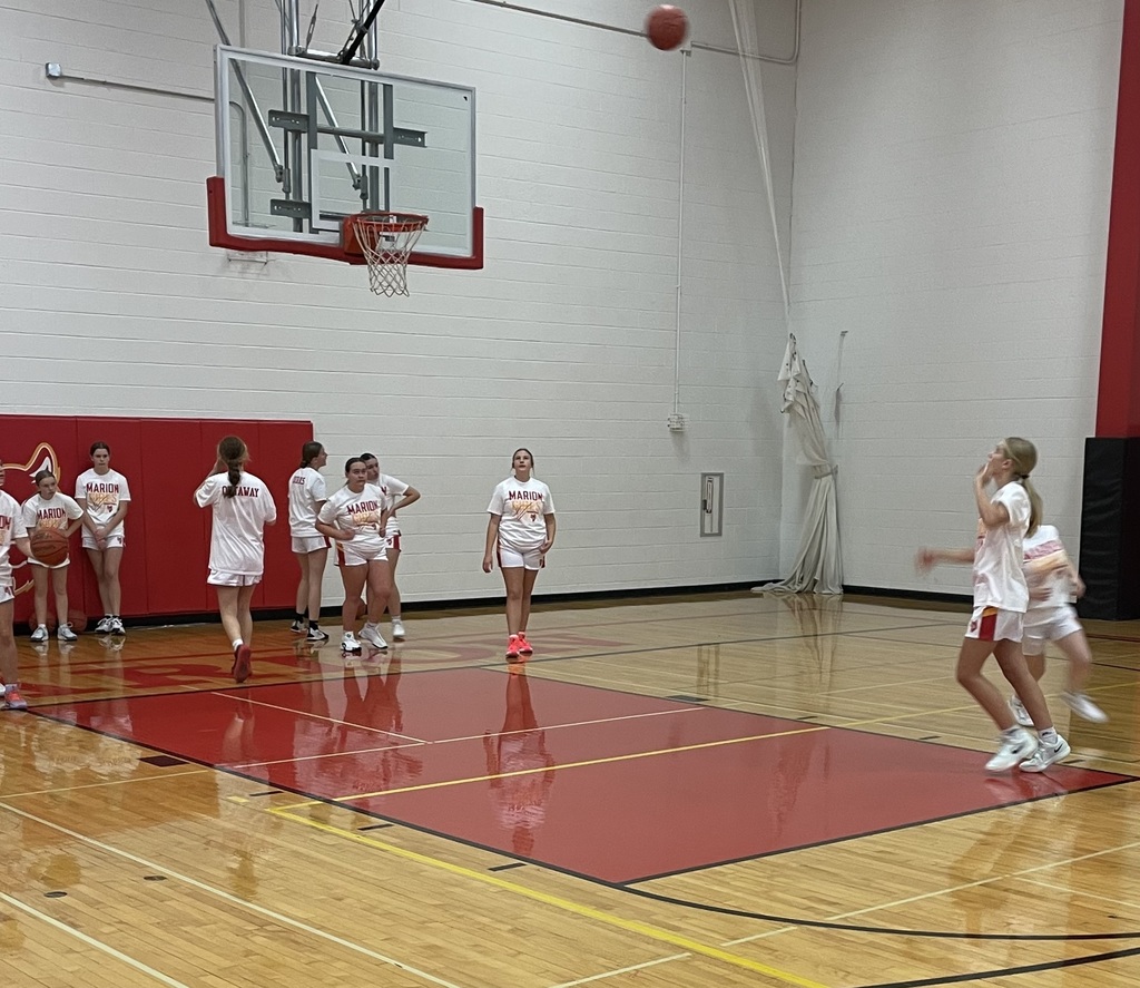 8th Basketball in Action