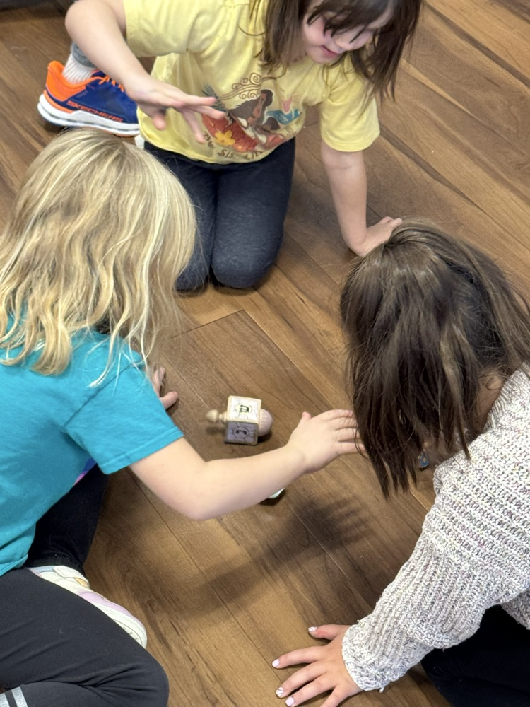 Kindergarten learning about Hanukkah 