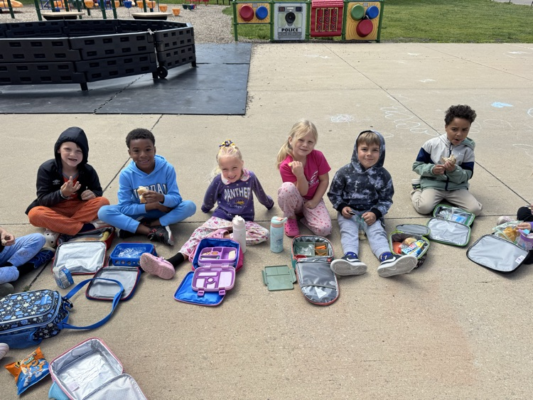 picnic lunch in pjs