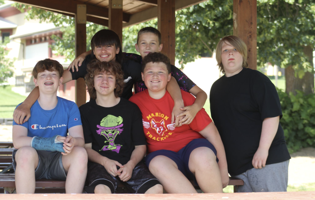 7th Grade Thomas Park Group Photo