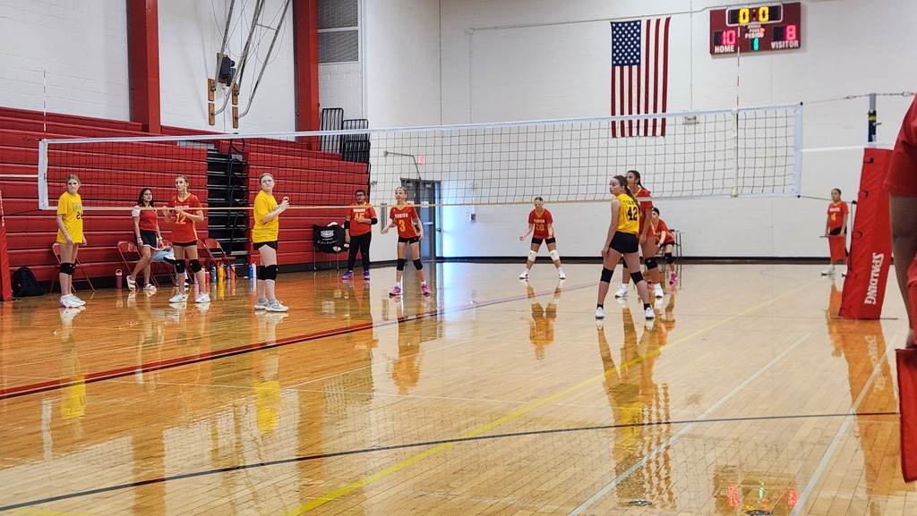 VMS 7th Grade Volleyball Action Shot