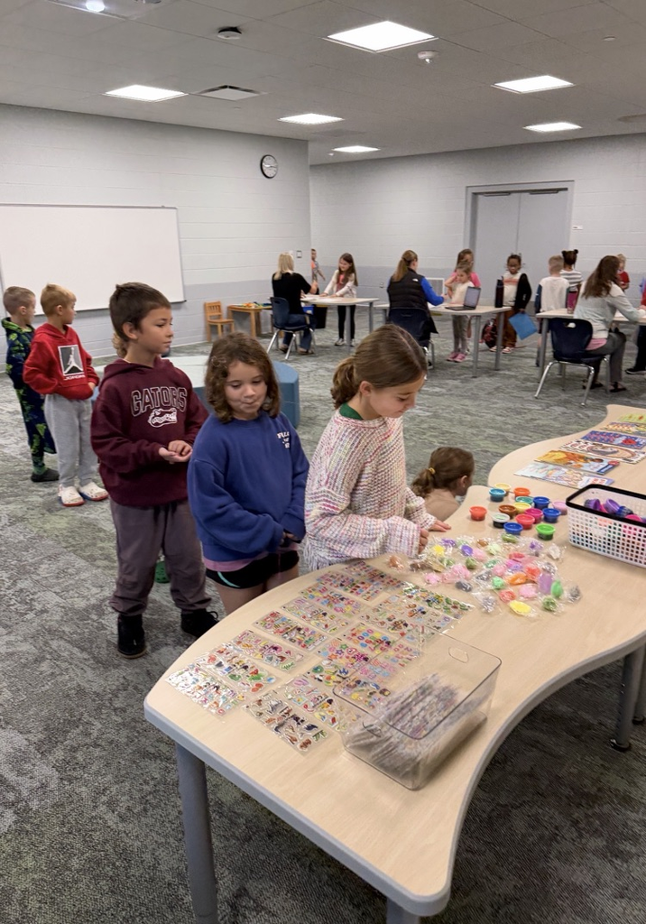 choosing prizes