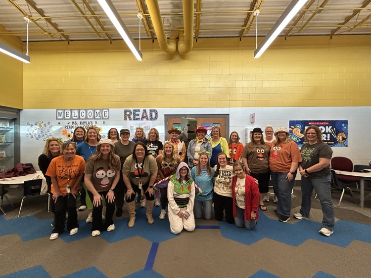 staff costume