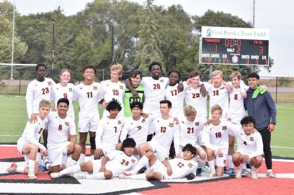 Bobcats soccer team posing