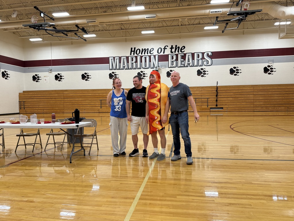 Hot dog contest