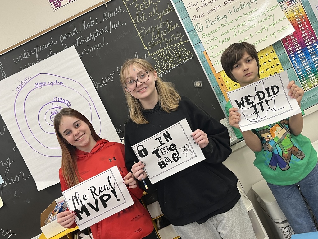 pictureds of students