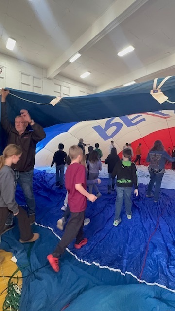 Students with the balloon.