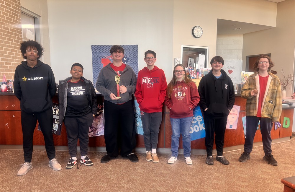 MJHS Quiz Bowl team