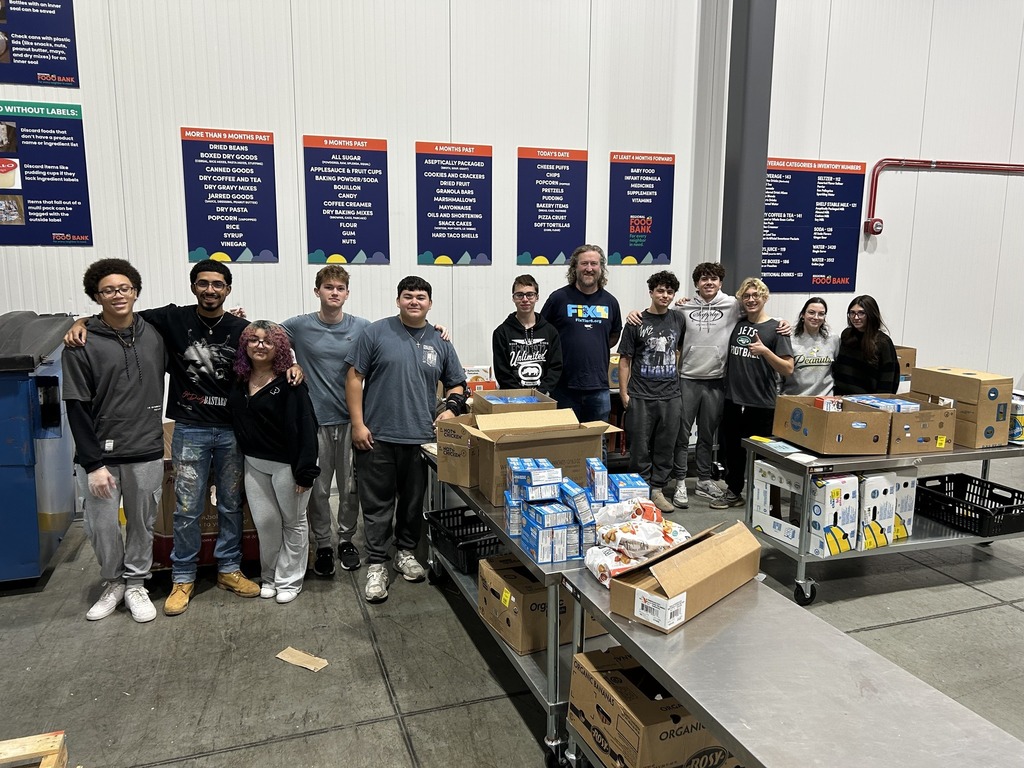 Group photo of volunteers