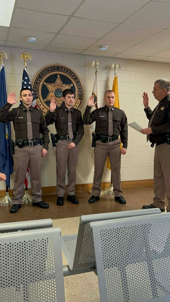 New Police Officers who graduated 12-25