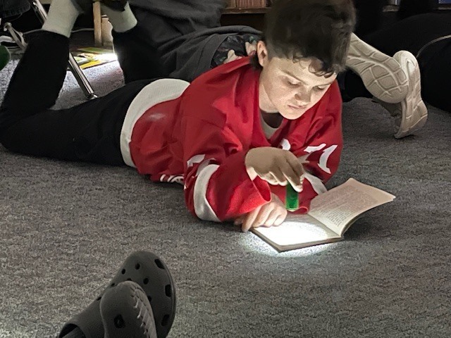 Flashlight reading
