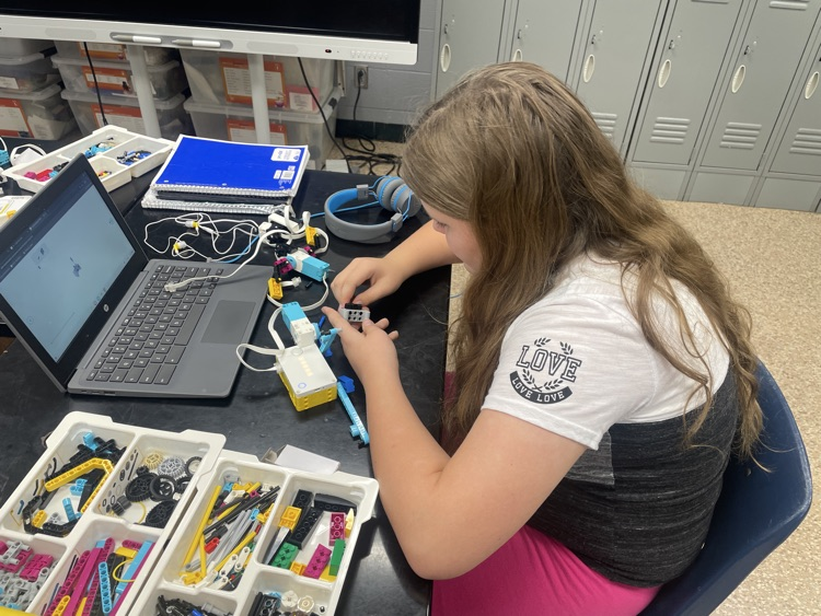 Alivia creating a break dancer!