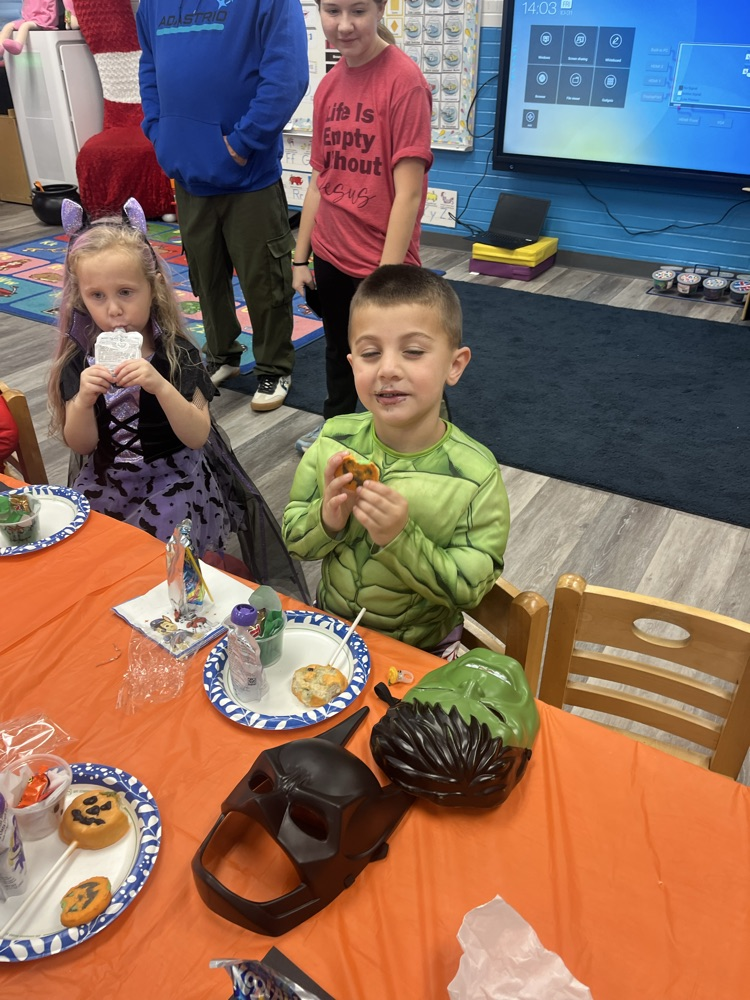Pre-K Halloween 🎃