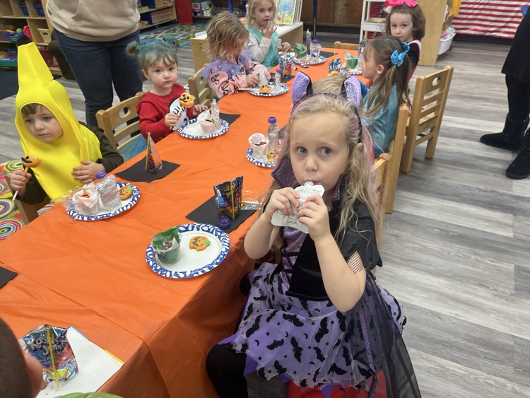 Pre-K Halloween 🎃