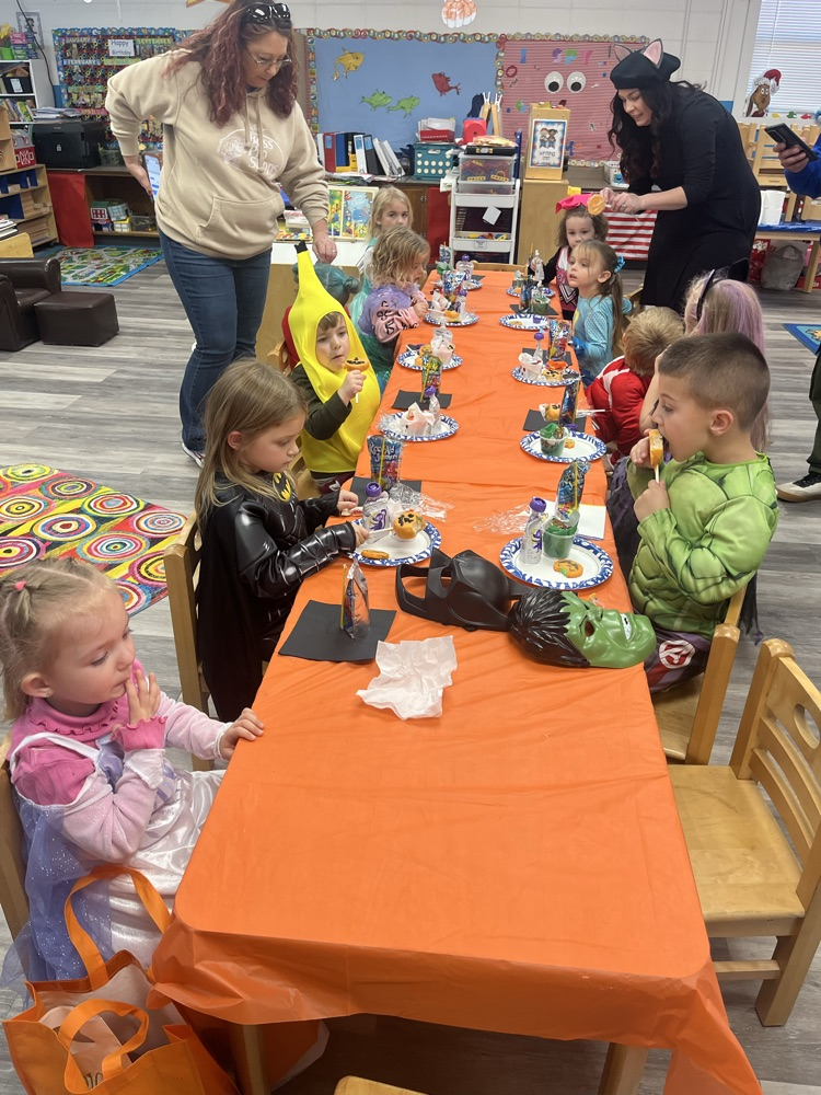 Pre-K Halloween 🎃