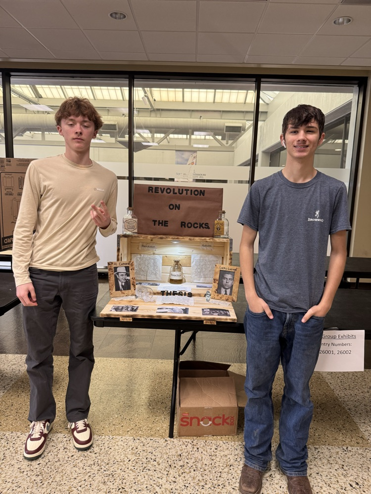 Eli and Blake looking good