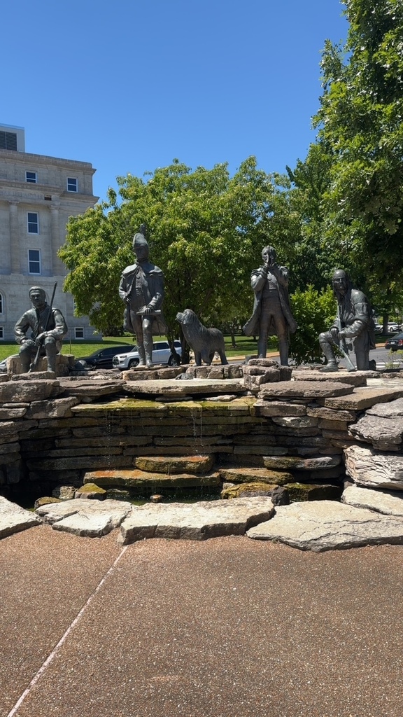 Lewis and Clark Statues outside the Capitol Building