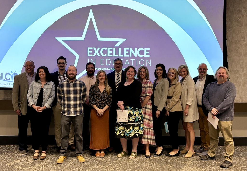 teachers being honored at excellence in education