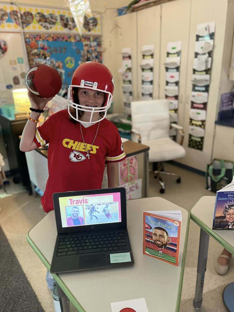 students dress up of a person of their choice
