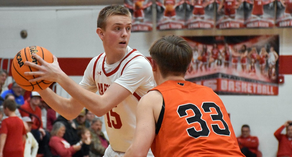 Tommy Sheehy looks to pass to the cutter vs Olney