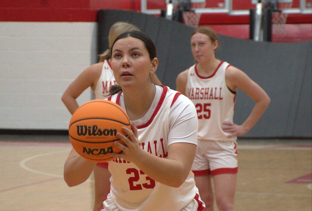 Caitlyn Hilliard calmly sinks her free throws during first half action against ALAH