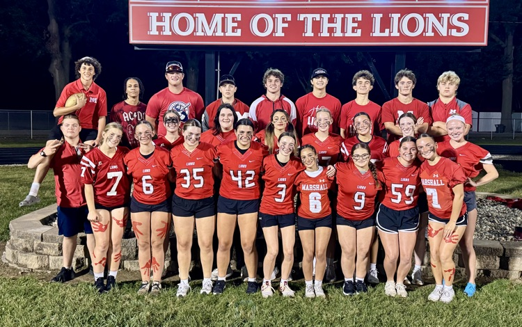 Senior Powderpuff Team and Coaches