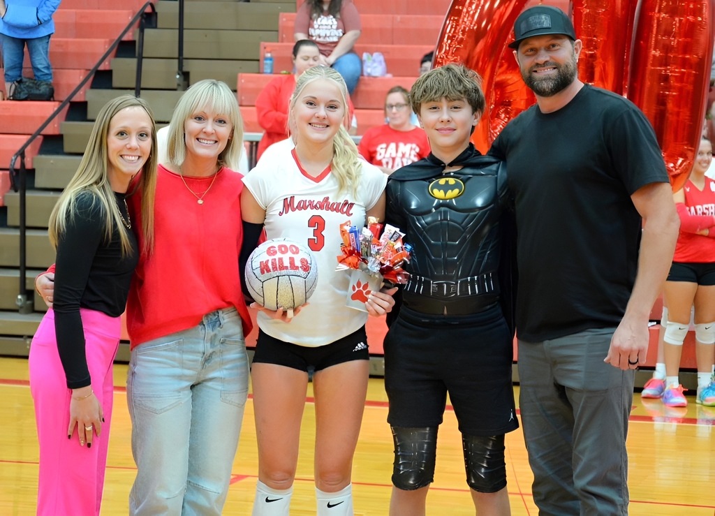 Harper Richardson with Coach and Family