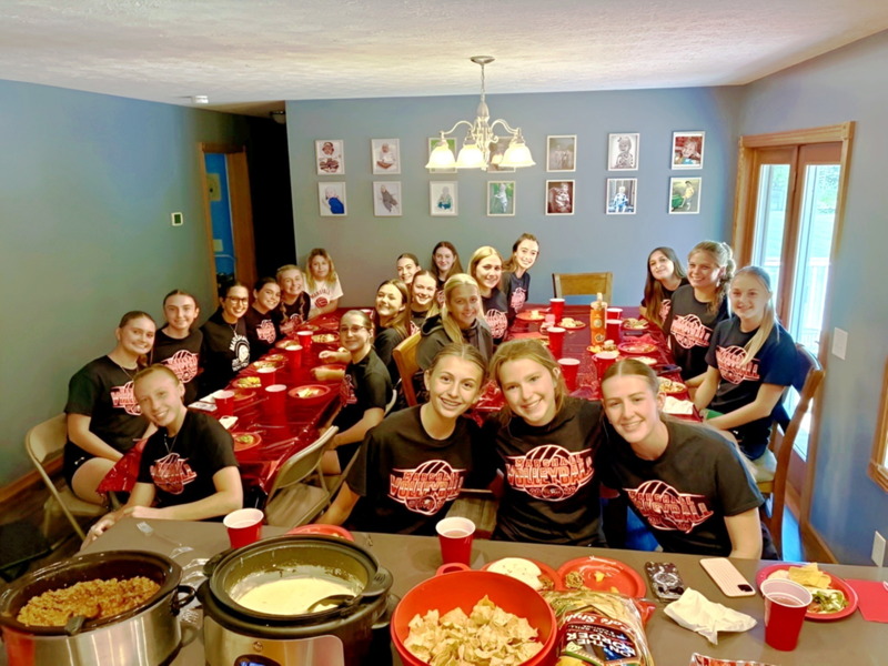 The MHS volleyball team enjoyed a pregame meal and team bonding experience prior to traveling to Cumberland