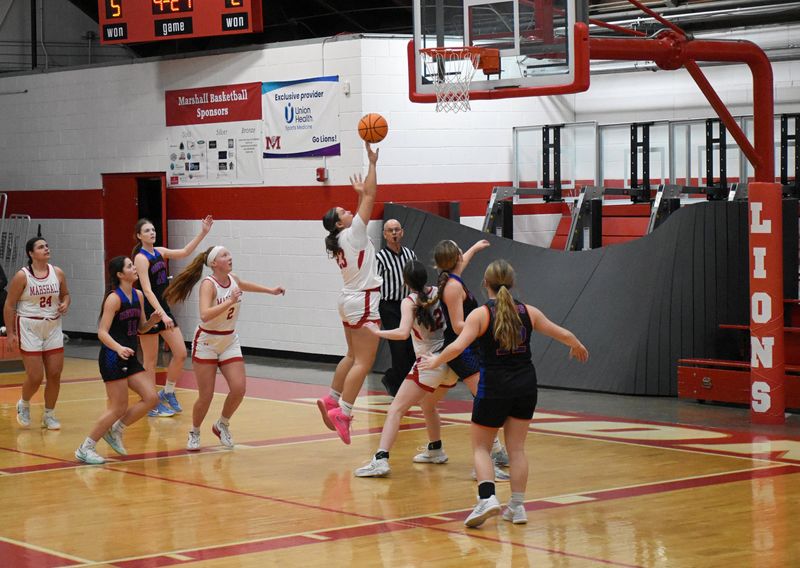 This basket by Caitlyn Hilliard accounted for the final points of the 2025-2026 regular season for Marshall