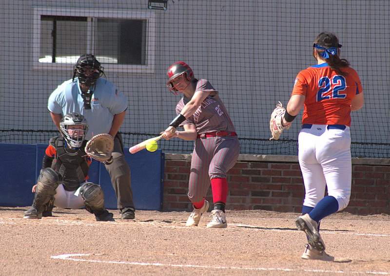 Klaire York hit the go-ahead home run in the top of the 9th inning to pace Marshall to a 2-1 win over Flora