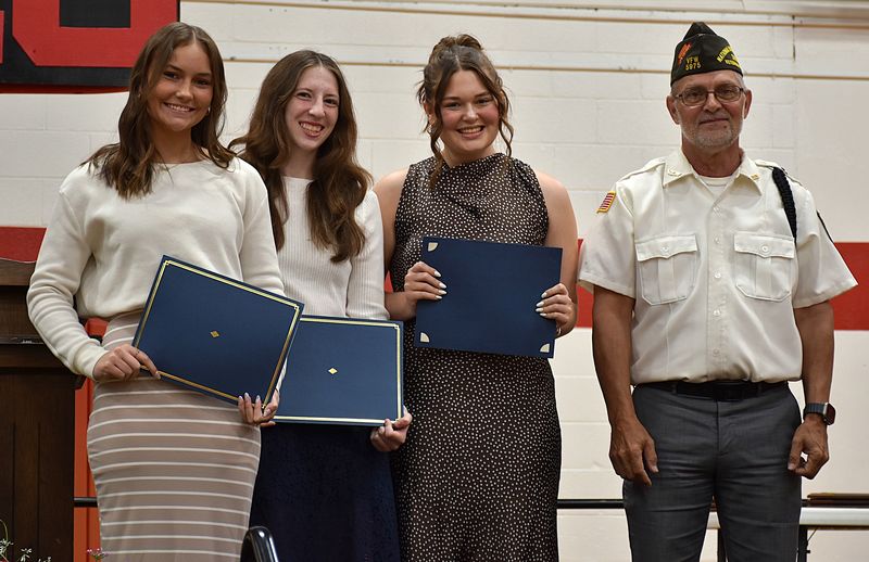 Marshall VFW Scholarships - Alexis Clark, Adeline Ross, & Anna Strohm