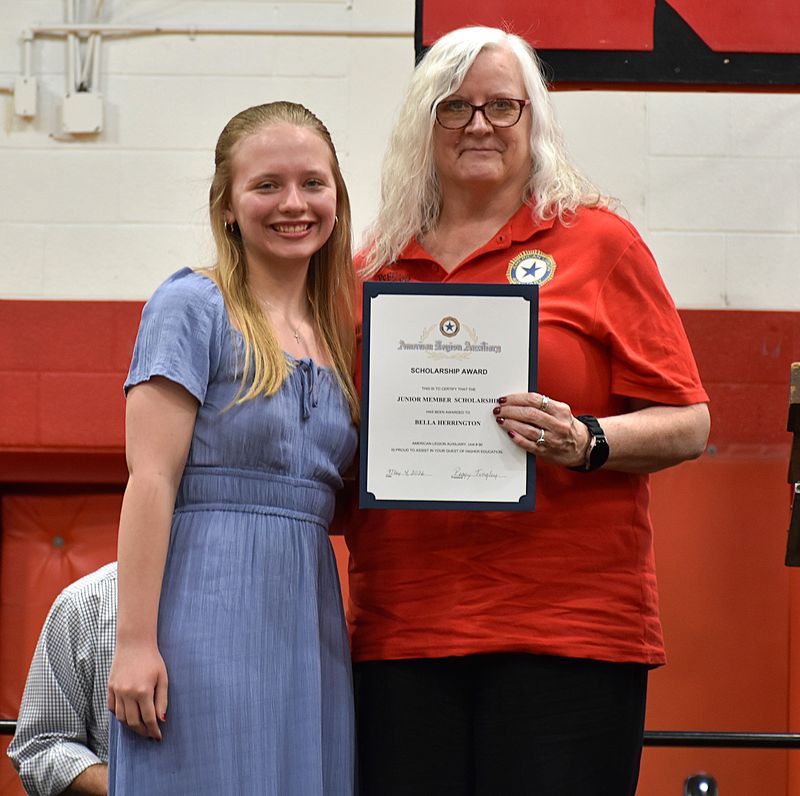 Marshall American Legion Auxillary Unit 90 Schiolarship - Bella Herrington