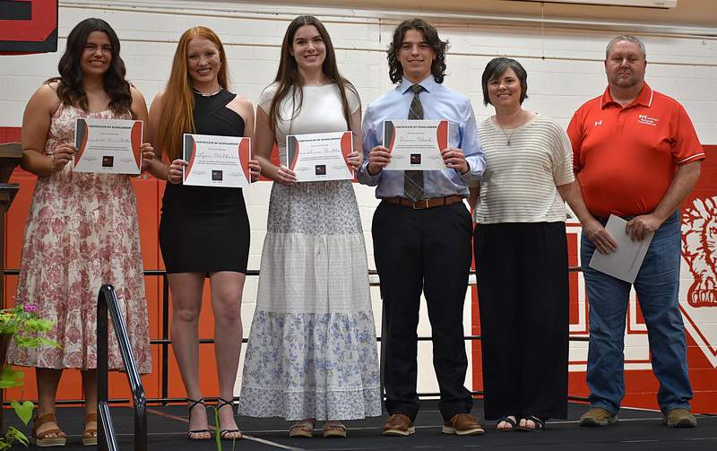 Marshall Schools Foundation Scholarships - Ella Mattas, Lynn Welborn, Emmaline Smitley, & Simon Wood
