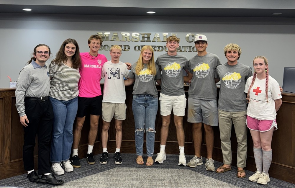 MC Scholars recognized at board meeting