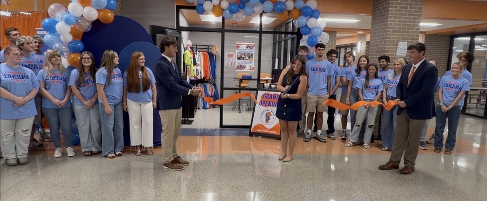 Ribbon cutting for Marshall Merch