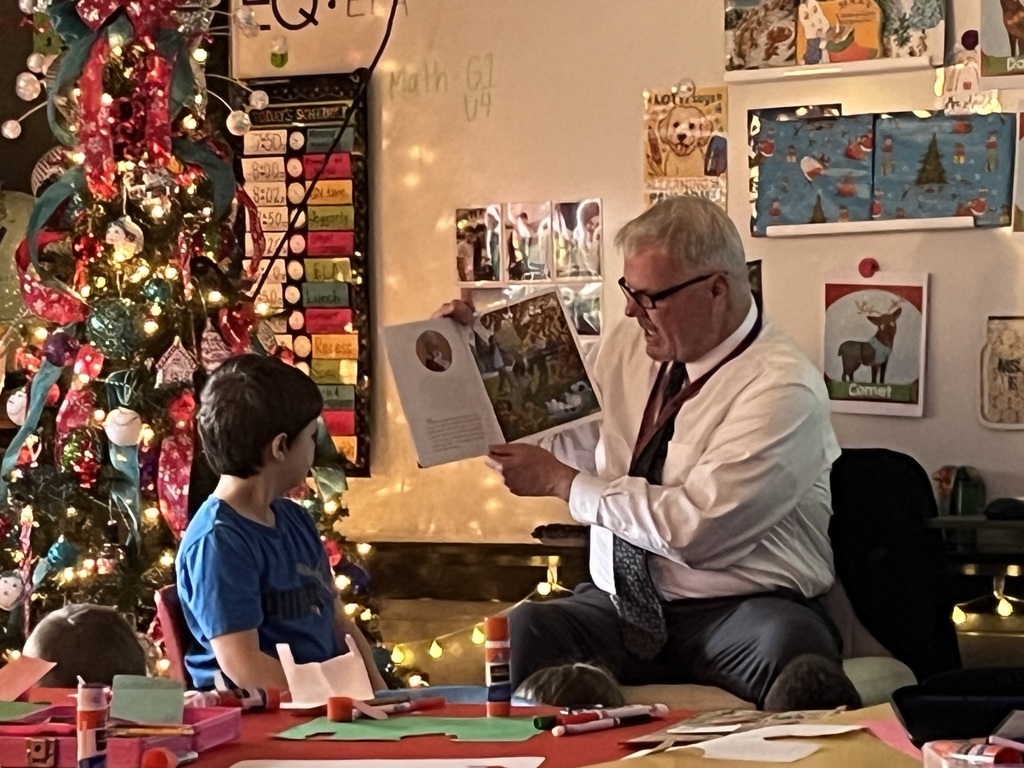 Supt. Thorpe reading to SES 1st graders