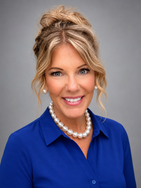 Photo of Bridget Powell