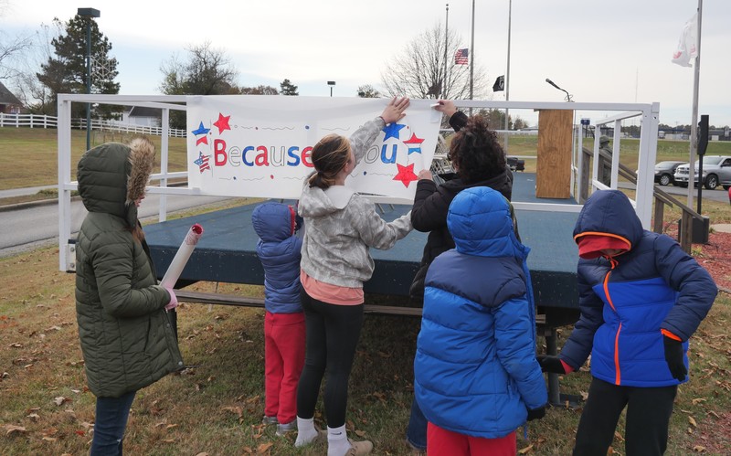 SES STudents putting up signs