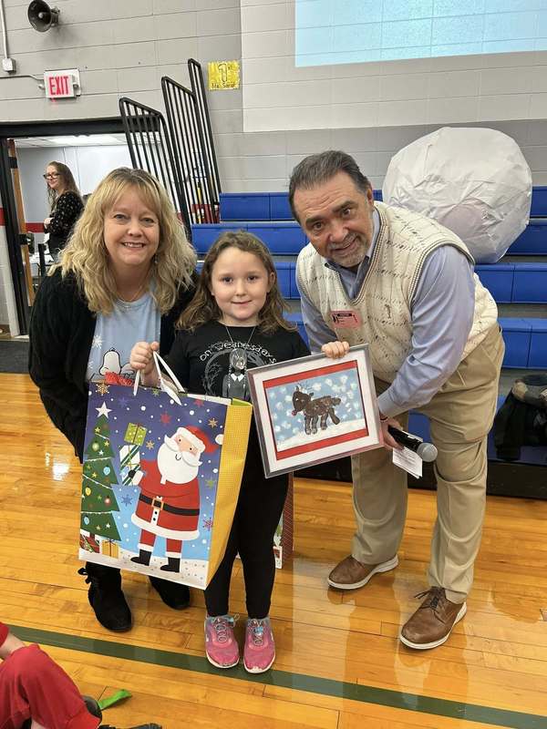 Kindergarten winner Chloe McNair (JES)