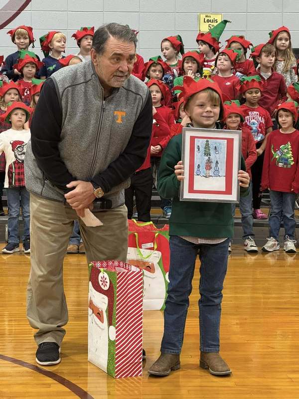 1st grade winner Scout Konrad (BES)