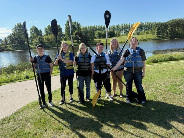 Last year’s River Watch team, with Ms. Melgaard, went kayaking at Marshall County Park on Monday, August 25. They looked at the river and watershed system, local plants and local animals.