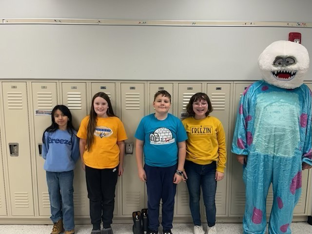 Congratulations to our Middle School Freeze Friday Winners!  Evelyn Enriquez, Hadley Moen,  Colton  Smith and Khloe Housey