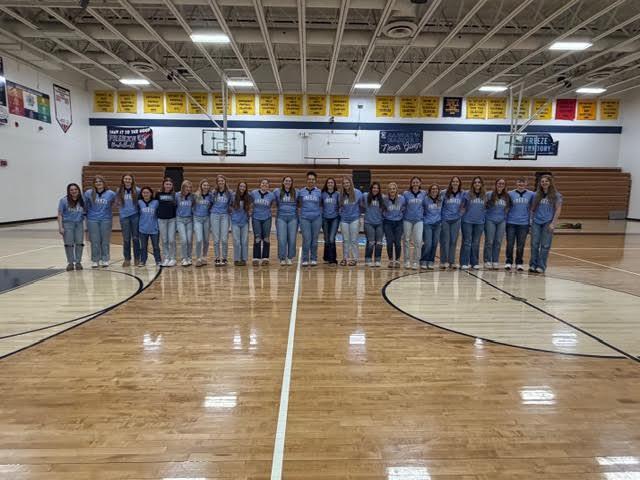 A few pictures from Meet the Freeze on Monday, March 16th - A huge thank you to everyone that came out to support our spring athletes !