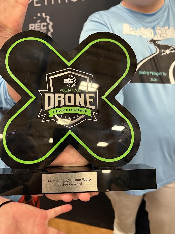 Congratulations to 5450Z drone team that went to Championships in Michigan. They won the Judges Award! 5450Z is made up of Jade Baker, Beau Nelson, Logan Trevis, Jesse Martinson, and Hunter Cota. Congrats!!