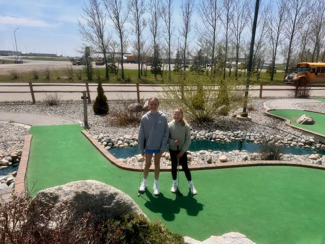 On Thursday May 21st, 5th and 6th grade students earned an AR reward trip to Falls Stay 'N Play for a round of mini golf, games, and treats! Great Job Students!