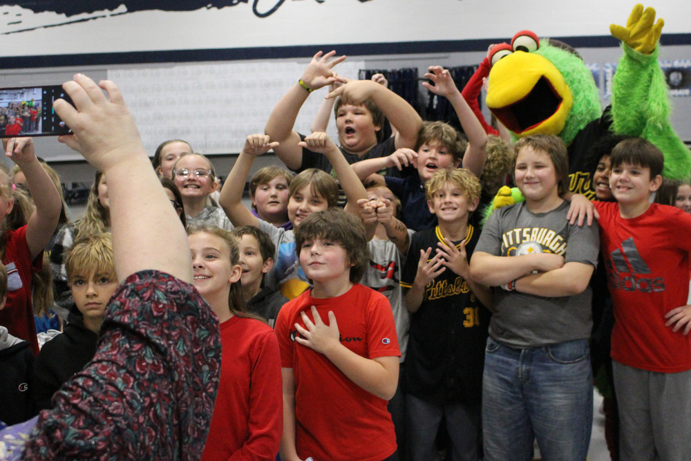Students with The Pirate Parrot