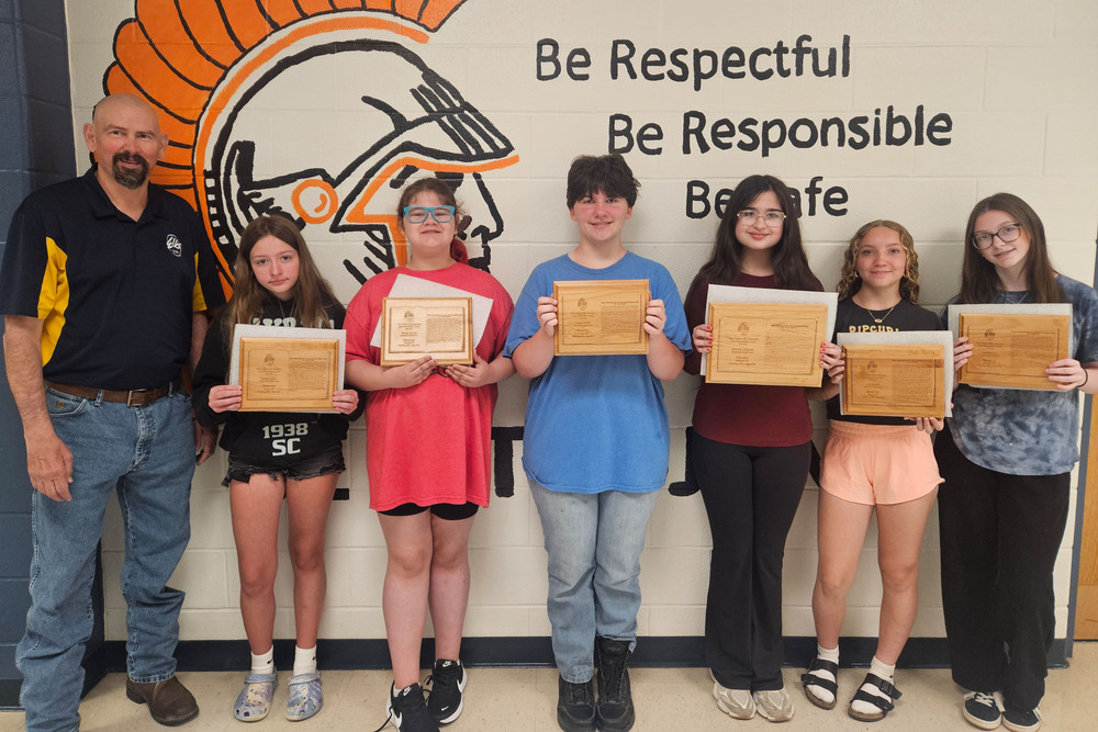 Elks' Americanism Essay winners.