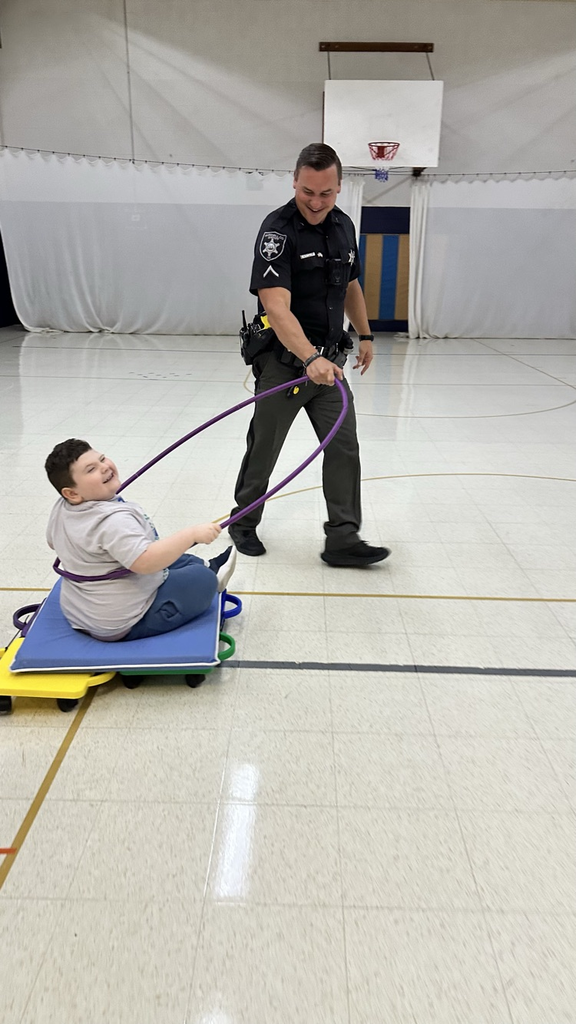 scootin’ with the deputy  